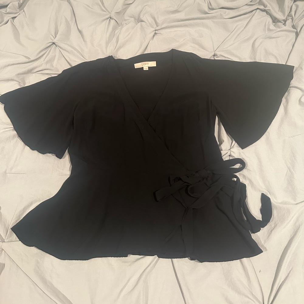 Loft Black Tie Wrap Blouse Flutter Sleeves Size XS